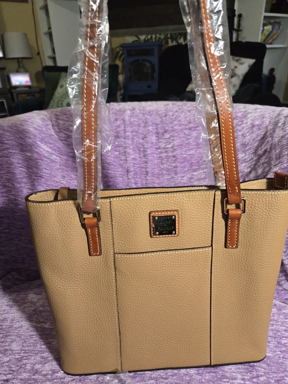 Dooney & Bourke. Small Lexington. Desert.Pebble Leather Shoulder Tote Bag. NWT
